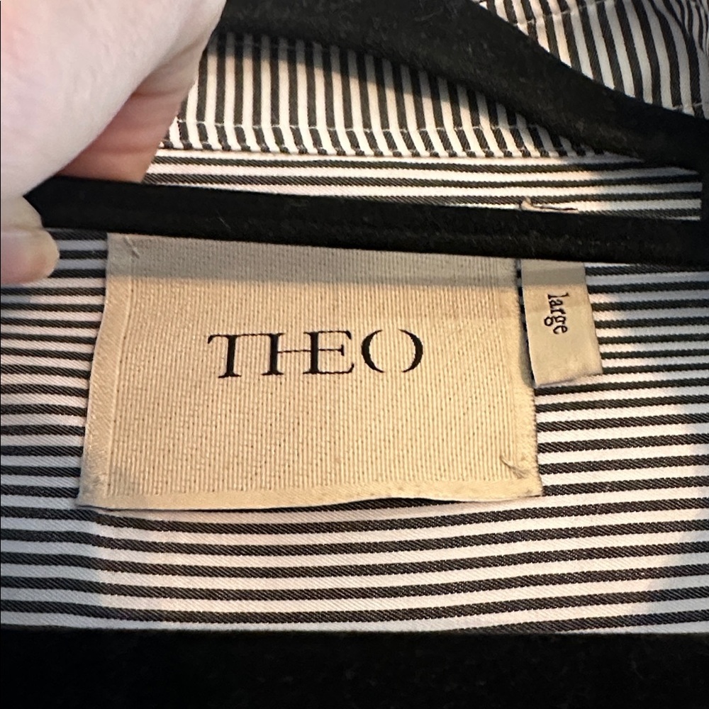 THEO The Label Striped Button-Down Shirt in Black and White sz LRG - Picture 3 of 8